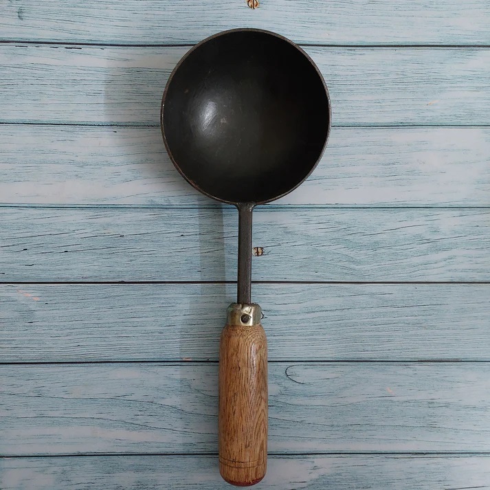 Pure Iron tadka ladle